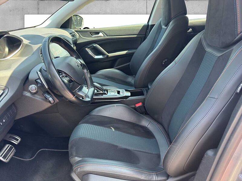 Peugeot 308 Diesel FAP 130 EAT8 Tech Edition