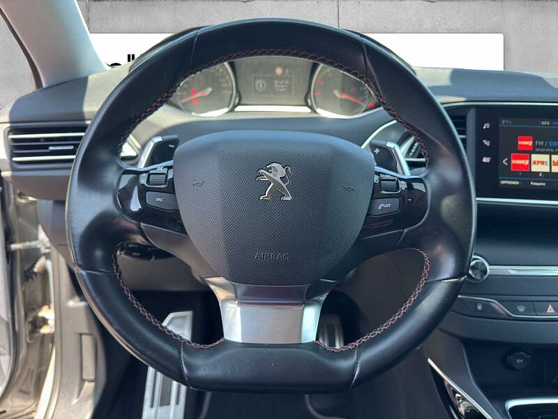 Peugeot 308 Diesel FAP 130 EAT8 Tech Edition