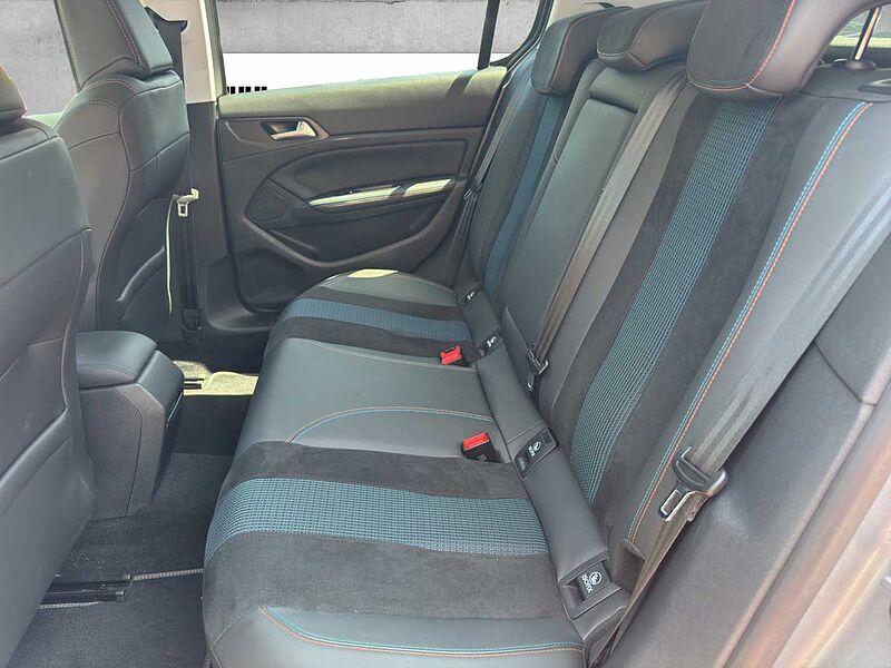 Peugeot 308 Diesel FAP 130 EAT8 Tech Edition