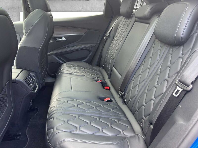 Peugeot 3008 Plug-in Hybrid 300 e-EAT8 GT Pack
