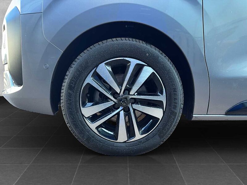Peugeot Traveller BlueHDi 180 L2 2.0 EAT8 Allure