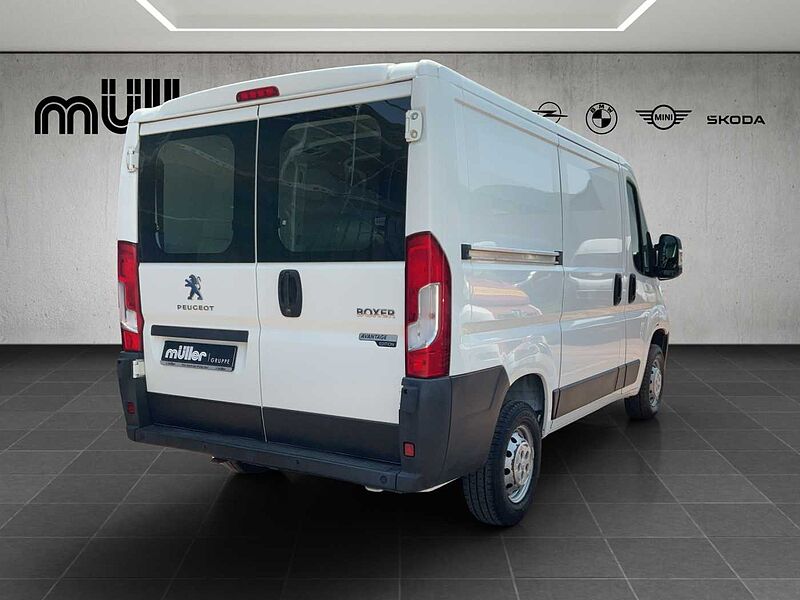 Peugeot Boxer 330 BlueHDi HDi 120 L1H1 Pro