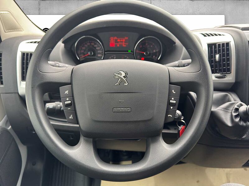 Peugeot Boxer Kastenwagen 333 L2H2 BlueHDi140