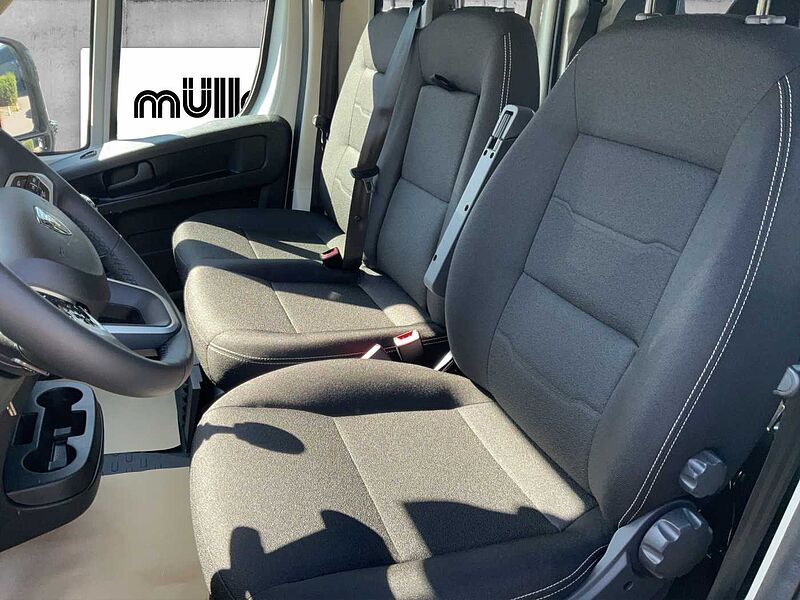 Peugeot Boxer 435 BlueHDi 2.2 140 Pritsche DoKa L3