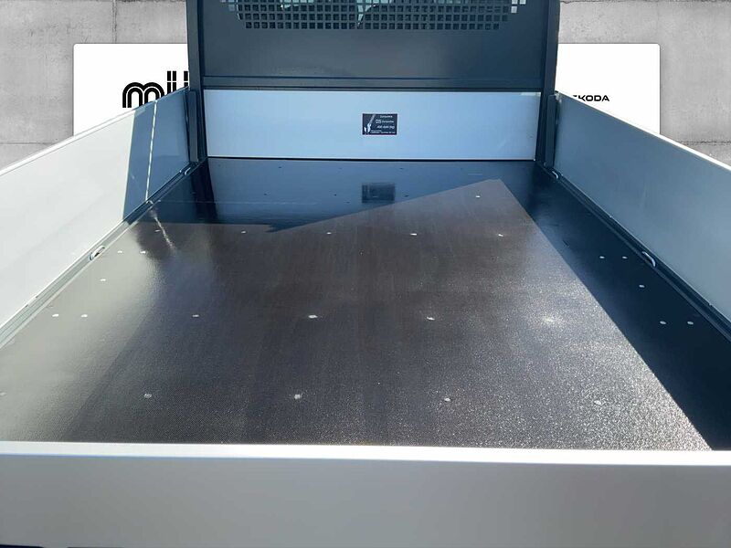 Peugeot Boxer 435 BlueHDi 2.2 140 Pritsche DoKa L3