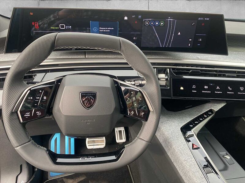 Peugeot 3008 Elektro GT 210