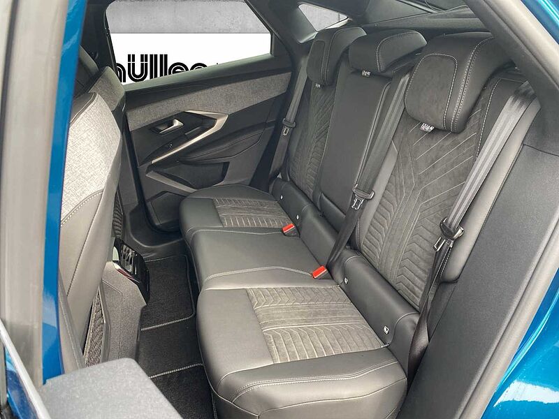 Peugeot 3008 Elektro GT 210