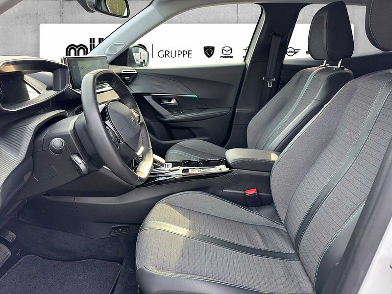 Peugeot 2008 Elektro Allure Pack 136