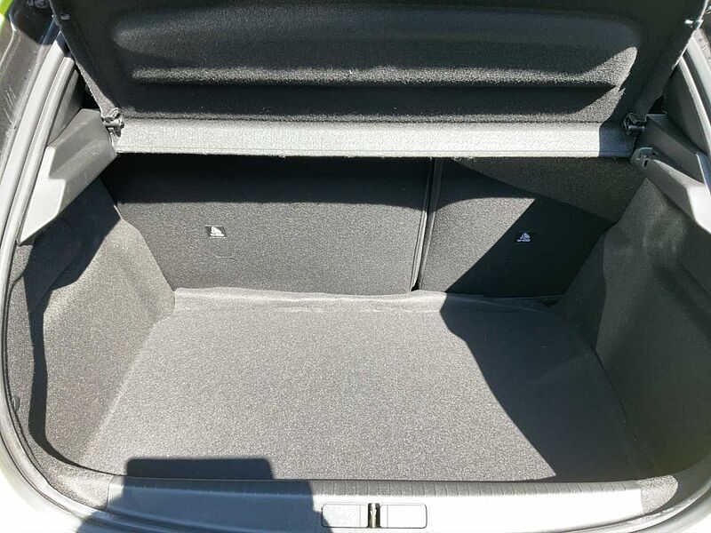 Peugeot 208 Hybrid 145 e-DSC6 GT