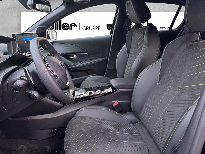 Peugeot 208 GT Hybrid 136 e-DSC6