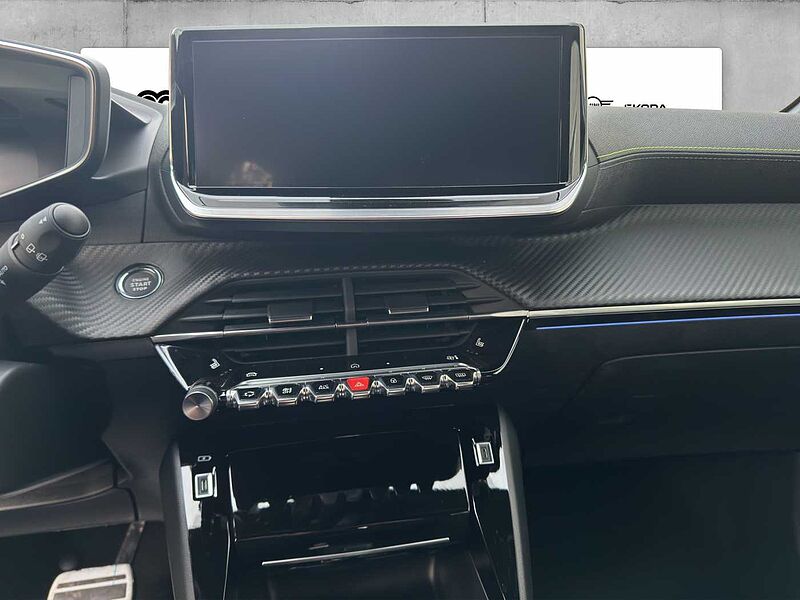 Peugeot 208 GT Hybrid 136 e-DSC6