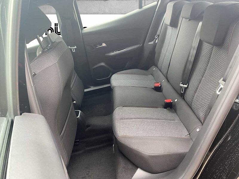 Peugeot 2008 PureTech 100 Style