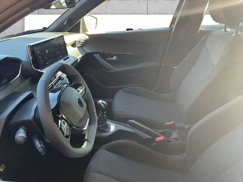 Peugeot 2008 PureTech 100 Style