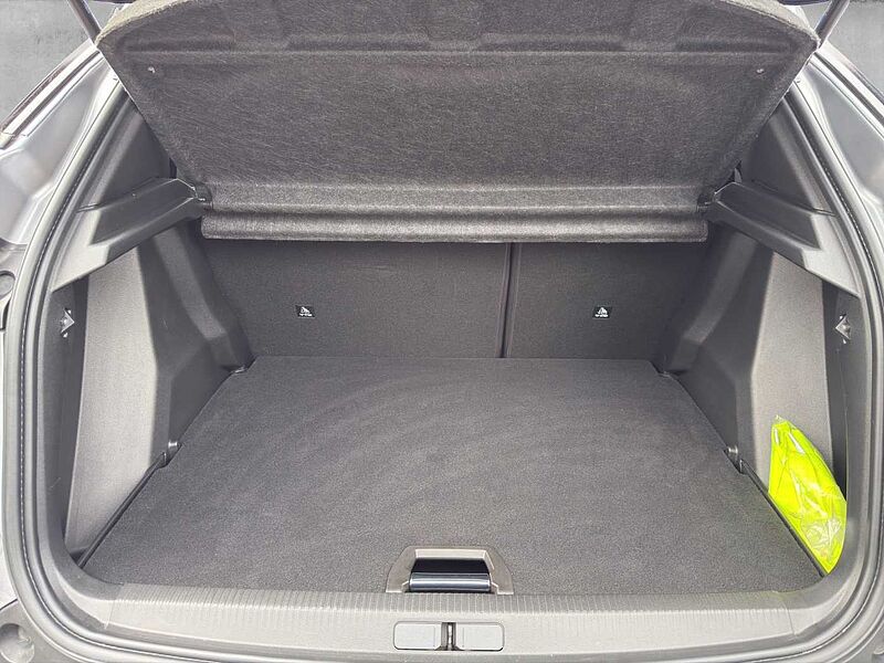 Peugeot 2008 PureTech 155 EAT8 GT Pack