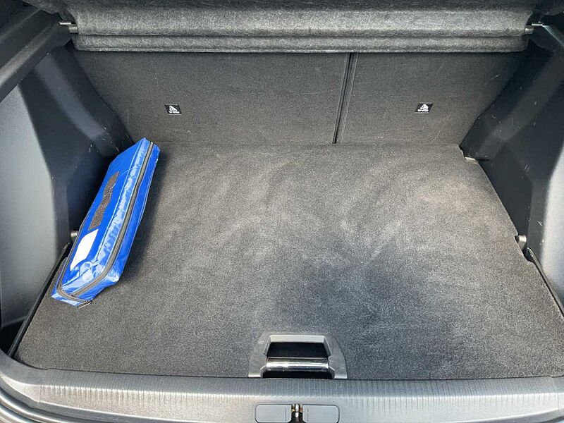Peugeot 2008 PureTech 130 Allure