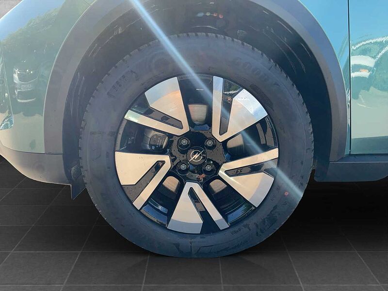 Opel Frontera 1.2 DI Hybrid 48V eDCT Edition