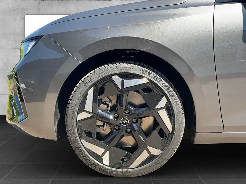 Opel Astra Sports Tourer Plug-In-Hybrid GSe