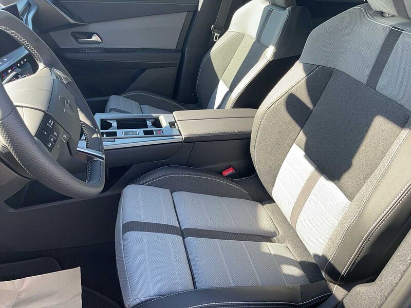Opel Grandland 1.2 DI Hybrid 48 V Automatik GS